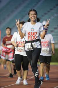 BIB: 674, 2442
                            <button type="button" onclick="openModal(6020023)" class="btn btn-primary btn-sm float-right btn-popup" data-toggle="modal" data-target=".modal-high-quality">
                        <i class="fas fa-shopping-cart"></i> Add to Cart
                    </button>
                                            <button type="button" onclick="isThisMe(6020023, true)" class="btn btn-success btn-sm float-right btn-popup btn-isme hidden" data-toggle="tooltip" data-placement="bottom" title="นี่คือรูปของคุณใช่ไหม คลิกที่นี่เพื่อเอาเข้าอัลบั้ม">
                        <i class="fas fa-plus"></i> Add to album
                    </button>
                    <button type="button" onclick="isThisMe(6020023, false)" class="btn btn-warning btn-sm float-right btn-popup btn-isnotme hidden">
                        <i class="fas fa-ban"></i> Remove from album
                    </button>