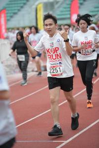 BIB: 1343, 2019, 2251
                            <button type="button" onclick="openModal(6032476)" class="btn btn-primary btn-sm float-right btn-popup" data-toggle="modal" data-target=".modal-high-quality">
                        <i class="fas fa-shopping-cart"></i> Add to Cart
                    </button>
                                            <button type="button" onclick="isThisMe(6032476, true)" class="btn btn-success btn-sm float-right btn-popup btn-isme hidden" data-toggle="tooltip" data-placement="bottom" title="นี่คือรูปของคุณใช่ไหม คลิกที่นี่เพื่อเอาเข้าอัลบั้ม">
                        <i class="fas fa-plus"></i> Add to album
                    </button>
                    <button type="button" onclick="isThisMe(6032476, false)" class="btn btn-warning btn-sm float-right btn-popup btn-isnotme hidden">
                        <i class="fas fa-ban"></i> Remove from album
                    </button>