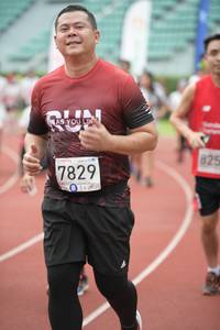 BIB: 825, 7829
                            <button type="button" onclick="openModal(6044070)" class="btn btn-primary btn-sm float-right btn-popup" data-toggle="modal" data-target=".modal-high-quality">
                        <i class="fas fa-shopping-cart"></i> Add to Cart
                    </button>
                                            <button type="button" onclick="isThisMe(6044070, true)" class="btn btn-success btn-sm float-right btn-popup btn-isme hidden" data-toggle="tooltip" data-placement="bottom" title="นี่คือรูปของคุณใช่ไหม คลิกที่นี่เพื่อเอาเข้าอัลบั้ม">
                        <i class="fas fa-plus"></i> Add to album
                    </button>
                    <button type="button" onclick="isThisMe(6044070, false)" class="btn btn-warning btn-sm float-right btn-popup btn-isnotme hidden">
                        <i class="fas fa-ban"></i> Remove from album
                    </button>