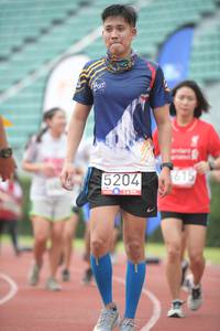 BIB: 615, 5204
                            <button type="button" onclick="openModal(6054294)" class="btn btn-primary btn-sm float-right btn-popup" data-toggle="modal" data-target=".modal-high-quality">
                        <i class="fas fa-shopping-cart"></i> Add to Cart
                    </button>
                                            <button type="button" onclick="isThisMe(6054294, true)" class="btn btn-success btn-sm float-right btn-popup btn-isme hidden" data-toggle="tooltip" data-placement="bottom" title="นี่คือรูปของคุณใช่ไหม คลิกที่นี่เพื่อเอาเข้าอัลบั้ม">
                        <i class="fas fa-plus"></i> Add to album
                    </button>
                    <button type="button" onclick="isThisMe(6054294, false)" class="btn btn-warning btn-sm float-right btn-popup btn-isnotme hidden">
                        <i class="fas fa-ban"></i> Remove from album
                    </button>