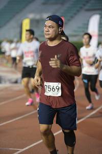 BIB: 7569, 
                            <button type="button" onclick="openModal(6006149)" class="btn btn-primary btn-sm float-right btn-popup" data-toggle="modal" data-target=".modal-high-quality">
                        <i class="fas fa-shopping-cart"></i> Add to Cart
                    </button>
                                            <button type="button" onclick="isThisMe(6006149, true)" class="btn btn-success btn-sm float-right btn-popup btn-isme hidden" data-toggle="tooltip" data-placement="bottom" title="นี่คือรูปของคุณใช่ไหม คลิกที่นี่เพื่อเอาเข้าอัลบั้ม">
                        <i class="fas fa-plus"></i> Add to album
                    </button>
                    <button type="button" onclick="isThisMe(6006149, false)" class="btn btn-warning btn-sm float-right btn-popup btn-isnotme hidden">
                        <i class="fas fa-ban"></i> Remove from album
                    </button>