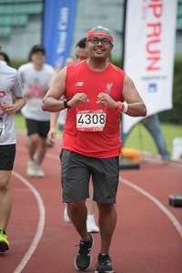 BIB: 4308
                            <button type="button" onclick="openModal(6037981)" class="btn btn-primary btn-sm float-right btn-popup" data-toggle="modal" data-target=".modal-high-quality">
                        <i class="fas fa-shopping-cart"></i> Add to Cart
                    </button>
                                            <button type="button" onclick="isThisMe(6037981, true)" class="btn btn-success btn-sm float-right btn-popup btn-isme hidden" data-toggle="tooltip" data-placement="bottom" title="นี่คือรูปของคุณใช่ไหม คลิกที่นี่เพื่อเอาเข้าอัลบั้ม">
                        <i class="fas fa-plus"></i> Add to album
                    </button>
                    <button type="button" onclick="isThisMe(6037981, false)" class="btn btn-warning btn-sm float-right btn-popup btn-isnotme hidden">
                        <i class="fas fa-ban"></i> Remove from album
                    </button>