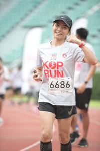 BIB: 9899
                            <button type="button" onclick="openModal(6052706)" class="btn btn-primary btn-sm float-right btn-popup" data-toggle="modal" data-target=".modal-high-quality">
                        <i class="fas fa-shopping-cart"></i> Add to Cart
                    </button>
                                            <button type="button" onclick="isThisMe(6052706, true)" class="btn btn-success btn-sm float-right btn-popup btn-isme hidden" data-toggle="tooltip" data-placement="bottom" title="นี่คือรูปของคุณใช่ไหม คลิกที่นี่เพื่อเอาเข้าอัลบั้ม">
                        <i class="fas fa-plus"></i> Add to album
                    </button>
                    <button type="button" onclick="isThisMe(6052706, false)" class="btn btn-warning btn-sm float-right btn-popup btn-isnotme hidden">
                        <i class="fas fa-ban"></i> Remove from album
                    </button>