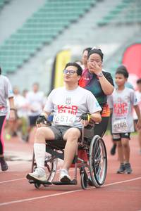 BIB: 6514, 8248
                            <button type="button" onclick="openModal(6053467)" class="btn btn-primary btn-sm float-right btn-popup" data-toggle="modal" data-target=".modal-high-quality">
                        <i class="fas fa-shopping-cart"></i> Add to Cart
                    </button>
                                            <button type="button" onclick="isThisMe(6053467, true)" class="btn btn-success btn-sm float-right btn-popup btn-isme hidden" data-toggle="tooltip" data-placement="bottom" title="นี่คือรูปของคุณใช่ไหม คลิกที่นี่เพื่อเอาเข้าอัลบั้ม">
                        <i class="fas fa-plus"></i> Add to album
                    </button>
                    <button type="button" onclick="isThisMe(6053467, false)" class="btn btn-warning btn-sm float-right btn-popup btn-isnotme hidden">
                        <i class="fas fa-ban"></i> Remove from album
                    </button>