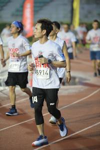 BIB: 8172, 6914
                            <button type="button" onclick="openModal(6014540)" class="btn btn-primary btn-sm float-right btn-popup" data-toggle="modal" data-target=".modal-high-quality">
                        <i class="fas fa-shopping-cart"></i> Add to Cart
                    </button>
                                            <button type="button" onclick="isThisMe(6014540, true)" class="btn btn-success btn-sm float-right btn-popup btn-isme hidden" data-toggle="tooltip" data-placement="bottom" title="นี่คือรูปของคุณใช่ไหม คลิกที่นี่เพื่อเอาเข้าอัลบั้ม">
                        <i class="fas fa-plus"></i> Add to album
                    </button>
                    <button type="button" onclick="isThisMe(6014540, false)" class="btn btn-warning btn-sm float-right btn-popup btn-isnotme hidden">
                        <i class="fas fa-ban"></i> Remove from album
                    </button>