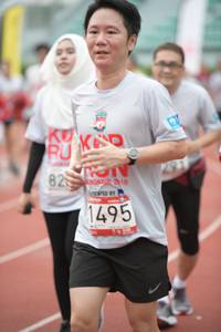 BIB: 219, 1495
                            <button type="button" onclick="openModal(6043715)" class="btn btn-primary btn-sm float-right btn-popup" data-toggle="modal" data-target=".modal-high-quality">
                        <i class="fas fa-shopping-cart"></i> Add to Cart
                    </button>
                                            <button type="button" onclick="isThisMe(6043715, true)" class="btn btn-success btn-sm float-right btn-popup btn-isme hidden" data-toggle="tooltip" data-placement="bottom" title="นี่คือรูปของคุณใช่ไหม คลิกที่นี่เพื่อเอาเข้าอัลบั้ม">
                        <i class="fas fa-plus"></i> Add to album
                    </button>
                    <button type="button" onclick="isThisMe(6043715, false)" class="btn btn-warning btn-sm float-right btn-popup btn-isnotme hidden">
                        <i class="fas fa-ban"></i> Remove from album
                    </button>