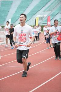 BIB: 1626, 629
                            <button type="button" onclick="openModal(6044586)" class="btn btn-primary btn-sm float-right btn-popup" data-toggle="modal" data-target=".modal-high-quality">
                        <i class="fas fa-shopping-cart"></i> Add to Cart
                    </button>
                                            <button type="button" onclick="isThisMe(6044586, true)" class="btn btn-success btn-sm float-right btn-popup btn-isme hidden" data-toggle="tooltip" data-placement="bottom" title="นี่คือรูปของคุณใช่ไหม คลิกที่นี่เพื่อเอาเข้าอัลบั้ม">
                        <i class="fas fa-plus"></i> Add to album
                    </button>
                    <button type="button" onclick="isThisMe(6044586, false)" class="btn btn-warning btn-sm float-right btn-popup btn-isnotme hidden">
                        <i class="fas fa-ban"></i> Remove from album
                    </button>