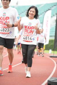 BIB: 4823, 2019, 4814, 
                            <button type="button" onclick="openModal(6057618)" class="btn btn-primary btn-sm float-right btn-popup" data-toggle="modal" data-target=".modal-high-quality">
                        <i class="fas fa-shopping-cart"></i> Add to Cart
                    </button>
                                            <button type="button" onclick="isThisMe(6057618, true)" class="btn btn-success btn-sm float-right btn-popup btn-isme hidden" data-toggle="tooltip" data-placement="bottom" title="นี่คือรูปของคุณใช่ไหม คลิกที่นี่เพื่อเอาเข้าอัลบั้ม">
                        <i class="fas fa-plus"></i> Add to album
                    </button>
                    <button type="button" onclick="isThisMe(6057618, false)" class="btn btn-warning btn-sm float-right btn-popup btn-isnotme hidden">
                        <i class="fas fa-ban"></i> Remove from album
                    </button>