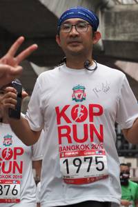 BIB: 2019, 1975, 876
                            <button type="button" onclick="openModal(5927365)" class="btn btn-primary btn-sm float-right btn-popup" data-toggle="modal" data-target=".modal-high-quality">
                        <i class="fas fa-shopping-cart"></i> Add to Cart
                    </button>
                                            <button type="button" onclick="isThisMe(5927365, true)" class="btn btn-success btn-sm float-right btn-popup btn-isme hidden" data-toggle="tooltip" data-placement="bottom" title="นี่คือรูปของคุณใช่ไหม คลิกที่นี่เพื่อเอาเข้าอัลบั้ม">
                        <i class="fas fa-plus"></i> Add to album
                    </button>
                    <button type="button" onclick="isThisMe(5927365, false)" class="btn btn-warning btn-sm float-right btn-popup btn-isnotme hidden">
                        <i class="fas fa-ban"></i> Remove from album
                    </button>