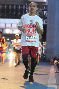 BIB: 201, 2044
                            <button type="button" onclick="openModal(5911388)" class="btn btn-primary btn-sm float-right btn-popup" data-toggle="modal" data-target=".modal-high-quality">
                        <i class="fas fa-shopping-cart"></i> Add to Cart
                    </button>
                                            <button type="button" onclick="isThisMe(5911388, true)" class="btn btn-success btn-sm float-right btn-popup btn-isme hidden" data-toggle="tooltip" data-placement="bottom" title="นี่คือรูปของคุณใช่ไหม คลิกที่นี่เพื่อเอาเข้าอัลบั้ม">
                        <i class="fas fa-plus"></i> Add to album
                    </button>
                    <button type="button" onclick="isThisMe(5911388, false)" class="btn btn-warning btn-sm float-right btn-popup btn-isnotme hidden">
                        <i class="fas fa-ban"></i> Remove from album
                    </button>