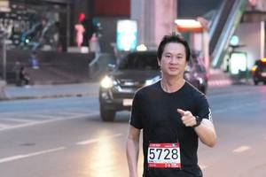 BIB: 5728
                            <button type="button" onclick="openModal(5917728)" class="btn btn-primary btn-sm float-right btn-popup" data-toggle="modal" data-target=".modal-high-quality">
                        <i class="fas fa-shopping-cart"></i> Add to Cart
                    </button>
                                            <button type="button" onclick="isThisMe(5917728, true)" class="btn btn-success btn-sm float-right btn-popup btn-isme hidden" data-toggle="tooltip" data-placement="bottom" title="นี่คือรูปของคุณใช่ไหม คลิกที่นี่เพื่อเอาเข้าอัลบั้ม">
                        <i class="fas fa-plus"></i> Add to album
                    </button>
                    <button type="button" onclick="isThisMe(5917728, false)" class="btn btn-warning btn-sm float-right btn-popup btn-isnotme hidden">
                        <i class="fas fa-ban"></i> Remove from album
                    </button>