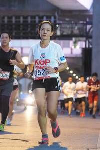 BIB: 441, 352, 335
                            <button type="button" onclick="openModal(5911688)" class="btn btn-primary btn-sm float-right btn-popup" data-toggle="modal" data-target=".modal-high-quality">
                        <i class="fas fa-shopping-cart"></i> Add to Cart
                    </button>
                                            <button type="button" onclick="isThisMe(5911688, true)" class="btn btn-success btn-sm float-right btn-popup btn-isme hidden" data-toggle="tooltip" data-placement="bottom" title="นี่คือรูปของคุณใช่ไหม คลิกที่นี่เพื่อเอาเข้าอัลบั้ม">
                        <i class="fas fa-plus"></i> Add to album
                    </button>
                    <button type="button" onclick="isThisMe(5911688, false)" class="btn btn-warning btn-sm float-right btn-popup btn-isnotme hidden">
                        <i class="fas fa-ban"></i> Remove from album
                    </button>