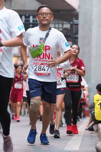 BIB: 2847, 4003
                            <button type="button" onclick="openModal(5923048)" class="btn btn-primary btn-sm float-right btn-popup" data-toggle="modal" data-target=".modal-high-quality">
                        <i class="fas fa-shopping-cart"></i> Add to Cart
                    </button>
                                            <button type="button" onclick="isThisMe(5923048, true)" class="btn btn-success btn-sm float-right btn-popup btn-isme hidden" data-toggle="tooltip" data-placement="bottom" title="นี่คือรูปของคุณใช่ไหม คลิกที่นี่เพื่อเอาเข้าอัลบั้ม">
                        <i class="fas fa-plus"></i> Add to album
                    </button>
                    <button type="button" onclick="isThisMe(5923048, false)" class="btn btn-warning btn-sm float-right btn-popup btn-isnotme hidden">
                        <i class="fas fa-ban"></i> Remove from album
                    </button>