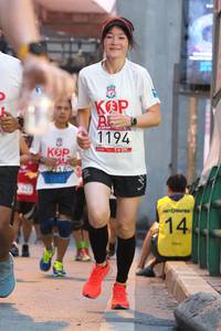 BIB: 1194
                            <button type="button" onclick="openModal(5916505)" class="btn btn-primary btn-sm float-right btn-popup" data-toggle="modal" data-target=".modal-high-quality">
                        <i class="fas fa-shopping-cart"></i> Add to Cart
                    </button>
                                            <button type="button" onclick="isThisMe(5916505, true)" class="btn btn-success btn-sm float-right btn-popup btn-isme hidden" data-toggle="tooltip" data-placement="bottom" title="นี่คือรูปของคุณใช่ไหม คลิกที่นี่เพื่อเอาเข้าอัลบั้ม">
                        <i class="fas fa-plus"></i> Add to album
                    </button>
                    <button type="button" onclick="isThisMe(5916505, false)" class="btn btn-warning btn-sm float-right btn-popup btn-isnotme hidden">
                        <i class="fas fa-ban"></i> Remove from album
                    </button>