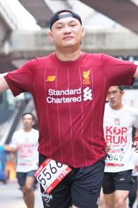 BIB: 649, 5566
                            <button type="button" onclick="openModal(5926466)" class="btn btn-primary btn-sm float-right btn-popup" data-toggle="modal" data-target=".modal-high-quality">
                        <i class="fas fa-shopping-cart"></i> Add to Cart
                    </button>
                                            <button type="button" onclick="isThisMe(5926466, true)" class="btn btn-success btn-sm float-right btn-popup btn-isme hidden" data-toggle="tooltip" data-placement="bottom" title="นี่คือรูปของคุณใช่ไหม คลิกที่นี่เพื่อเอาเข้าอัลบั้ม">
                        <i class="fas fa-plus"></i> Add to album
                    </button>
                    <button type="button" onclick="isThisMe(5926466, false)" class="btn btn-warning btn-sm float-right btn-popup btn-isnotme hidden">
                        <i class="fas fa-ban"></i> Remove from album
                    </button>