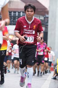 BIB: 213
                            <button type="button" onclick="openModal(5922695)" class="btn btn-primary btn-sm float-right btn-popup" data-toggle="modal" data-target=".modal-high-quality">
                        <i class="fas fa-shopping-cart"></i> Add to Cart
                    </button>
                                            <button type="button" onclick="isThisMe(5922695, true)" class="btn btn-success btn-sm float-right btn-popup btn-isme hidden" data-toggle="tooltip" data-placement="bottom" title="นี่คือรูปของคุณใช่ไหม คลิกที่นี่เพื่อเอาเข้าอัลบั้ม">
                        <i class="fas fa-plus"></i> Add to album
                    </button>
                    <button type="button" onclick="isThisMe(5922695, false)" class="btn btn-warning btn-sm float-right btn-popup btn-isnotme hidden">
                        <i class="fas fa-ban"></i> Remove from album
                    </button>