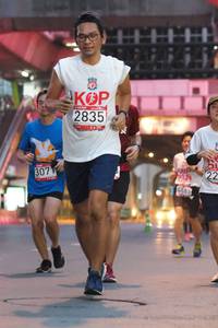 BIB: 2835, 307
                            <button type="button" onclick="openModal(5913967)" class="btn btn-primary btn-sm float-right btn-popup" data-toggle="modal" data-target=".modal-high-quality">
                        <i class="fas fa-shopping-cart"></i> Add to Cart
                    </button>
                                            <button type="button" onclick="isThisMe(5913967, true)" class="btn btn-success btn-sm float-right btn-popup btn-isme hidden" data-toggle="tooltip" data-placement="bottom" title="นี่คือรูปของคุณใช่ไหม คลิกที่นี่เพื่อเอาเข้าอัลบั้ม">
                        <i class="fas fa-plus"></i> Add to album
                    </button>
                    <button type="button" onclick="isThisMe(5913967, false)" class="btn btn-warning btn-sm float-right btn-popup btn-isnotme hidden">
                        <i class="fas fa-ban"></i> Remove from album
                    </button>