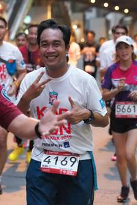 BIB: 5661, 2019, 4169, 
                            <button type="button" onclick="openModal(5918753)" class="btn btn-primary btn-sm float-right btn-popup" data-toggle="modal" data-target=".modal-high-quality">
                        <i class="fas fa-shopping-cart"></i> Add to Cart
                    </button>
                                            <button type="button" onclick="isThisMe(5918753, true)" class="btn btn-success btn-sm float-right btn-popup btn-isme hidden" data-toggle="tooltip" data-placement="bottom" title="นี่คือรูปของคุณใช่ไหม คลิกที่นี่เพื่อเอาเข้าอัลบั้ม">
                        <i class="fas fa-plus"></i> Add to album
                    </button>
                    <button type="button" onclick="isThisMe(5918753, false)" class="btn btn-warning btn-sm float-right btn-popup btn-isnotme hidden">
                        <i class="fas fa-ban"></i> Remove from album
                    </button>