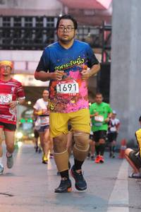 BIB: 1691, 258
                            <button type="button" onclick="openModal(5914318)" class="btn btn-primary btn-sm float-right btn-popup" data-toggle="modal" data-target=".modal-high-quality">
                        <i class="fas fa-shopping-cart"></i> Add to Cart
                    </button>
                                            <button type="button" onclick="isThisMe(5914318, true)" class="btn btn-success btn-sm float-right btn-popup btn-isme hidden" data-toggle="tooltip" data-placement="bottom" title="นี่คือรูปของคุณใช่ไหม คลิกที่นี่เพื่อเอาเข้าอัลบั้ม">
                        <i class="fas fa-plus"></i> Add to album
                    </button>
                    <button type="button" onclick="isThisMe(5914318, false)" class="btn btn-warning btn-sm float-right btn-popup btn-isnotme hidden">
                        <i class="fas fa-ban"></i> Remove from album
                    </button>