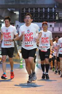 BIB: 4617, 2897, 3501
                            <button type="button" onclick="openModal(5914177)" class="btn btn-primary btn-sm float-right btn-popup" data-toggle="modal" data-target=".modal-high-quality">
                        <i class="fas fa-shopping-cart"></i> Add to Cart
                    </button>
                                            <button type="button" onclick="isThisMe(5914177, true)" class="btn btn-success btn-sm float-right btn-popup btn-isme hidden" data-toggle="tooltip" data-placement="bottom" title="นี่คือรูปของคุณใช่ไหม คลิกที่นี่เพื่อเอาเข้าอัลบั้ม">
                        <i class="fas fa-plus"></i> Add to album
                    </button>
                    <button type="button" onclick="isThisMe(5914177, false)" class="btn btn-warning btn-sm float-right btn-popup btn-isnotme hidden">
                        <i class="fas fa-ban"></i> Remove from album
                    </button>