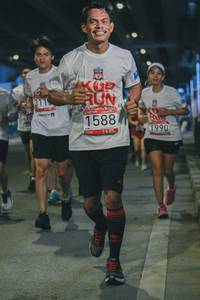 BIB: 1588, 1990
                            <button type="button" onclick="openModal(5942947)" class="btn btn-primary btn-sm float-right btn-popup" data-toggle="modal" data-target=".modal-high-quality">
                        <i class="fas fa-shopping-cart"></i> Add to Cart
                    </button>
                                            <button type="button" onclick="isThisMe(5942947, true)" class="btn btn-success btn-sm float-right btn-popup btn-isme hidden" data-toggle="tooltip" data-placement="bottom" title="นี่คือรูปของคุณใช่ไหม คลิกที่นี่เพื่อเอาเข้าอัลบั้ม">
                        <i class="fas fa-plus"></i> Add to album
                    </button>
                    <button type="button" onclick="isThisMe(5942947, false)" class="btn btn-warning btn-sm float-right btn-popup btn-isnotme hidden">
                        <i class="fas fa-ban"></i> Remove from album
                    </button>