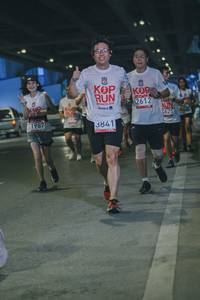 BIB: 2612, 625, 1987, 3841
                            <button type="button" onclick="openModal(5941998)" class="btn btn-primary btn-sm float-right btn-popup" data-toggle="modal" data-target=".modal-high-quality">
                        <i class="fas fa-shopping-cart"></i> Add to Cart
                    </button>
                                            <button type="button" onclick="isThisMe(5941998, true)" class="btn btn-success btn-sm float-right btn-popup btn-isme hidden" data-toggle="tooltip" data-placement="bottom" title="นี่คือรูปของคุณใช่ไหม คลิกที่นี่เพื่อเอาเข้าอัลบั้ม">
                        <i class="fas fa-plus"></i> Add to album
                    </button>
                    <button type="button" onclick="isThisMe(5941998, false)" class="btn btn-warning btn-sm float-right btn-popup btn-isnotme hidden">
                        <i class="fas fa-ban"></i> Remove from album
                    </button>