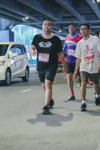 BIB: 564, 2916, 1320
                            <button type="button" onclick="openModal(5944161)" class="btn btn-primary btn-sm float-right btn-popup" data-toggle="modal" data-target=".modal-high-quality">
                        <i class="fas fa-shopping-cart"></i> Add to Cart
                    </button>
                                            <button type="button" onclick="isThisMe(5944161, true)" class="btn btn-success btn-sm float-right btn-popup btn-isme hidden" data-toggle="tooltip" data-placement="bottom" title="นี่คือรูปของคุณใช่ไหม คลิกที่นี่เพื่อเอาเข้าอัลบั้ม">
                        <i class="fas fa-plus"></i> Add to album
                    </button>
                    <button type="button" onclick="isThisMe(5944161, false)" class="btn btn-warning btn-sm float-right btn-popup btn-isnotme hidden">
                        <i class="fas fa-ban"></i> Remove from album
                    </button>