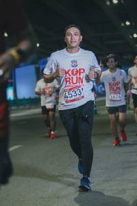 BIB: 4533, 1624
                            <button type="button" onclick="openModal(5941907)" class="btn btn-primary btn-sm float-right btn-popup" data-toggle="modal" data-target=".modal-high-quality">
                        <i class="fas fa-shopping-cart"></i> Add to Cart
                    </button>
                                            <button type="button" onclick="isThisMe(5941907, true)" class="btn btn-success btn-sm float-right btn-popup btn-isme hidden" data-toggle="tooltip" data-placement="bottom" title="นี่คือรูปของคุณใช่ไหม คลิกที่นี่เพื่อเอาเข้าอัลบั้ม">
                        <i class="fas fa-plus"></i> Add to album
                    </button>
                    <button type="button" onclick="isThisMe(5941907, false)" class="btn btn-warning btn-sm float-right btn-popup btn-isnotme hidden">
                        <i class="fas fa-ban"></i> Remove from album
                    </button>