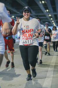 BIB: 4611
                            <button type="button" onclick="openModal(5944267)" class="btn btn-primary btn-sm float-right btn-popup" data-toggle="modal" data-target=".modal-high-quality">
                        <i class="fas fa-shopping-cart"></i> Add to Cart
                    </button>
                                            <button type="button" onclick="isThisMe(5944267, true)" class="btn btn-success btn-sm float-right btn-popup btn-isme hidden" data-toggle="tooltip" data-placement="bottom" title="นี่คือรูปของคุณใช่ไหม คลิกที่นี่เพื่อเอาเข้าอัลบั้ม">
                        <i class="fas fa-plus"></i> Add to album
                    </button>
                    <button type="button" onclick="isThisMe(5944267, false)" class="btn btn-warning btn-sm float-right btn-popup btn-isnotme hidden">
                        <i class="fas fa-ban"></i> Remove from album
                    </button>