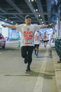 BIB: 1872, 826
                            <button type="button" onclick="openModal(5944586)" class="btn btn-primary btn-sm float-right btn-popup" data-toggle="modal" data-target=".modal-high-quality">
                        <i class="fas fa-shopping-cart"></i> Add to Cart
                    </button>
                                            <button type="button" onclick="isThisMe(5944586, true)" class="btn btn-success btn-sm float-right btn-popup btn-isme hidden" data-toggle="tooltip" data-placement="bottom" title="นี่คือรูปของคุณใช่ไหม คลิกที่นี่เพื่อเอาเข้าอัลบั้ม">
                        <i class="fas fa-plus"></i> Add to album
                    </button>
                    <button type="button" onclick="isThisMe(5944586, false)" class="btn btn-warning btn-sm float-right btn-popup btn-isnotme hidden">
                        <i class="fas fa-ban"></i> Remove from album
                    </button>