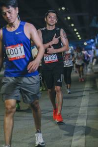 BIB: 4001, 2723
                            <button type="button" onclick="openModal(5942312)" class="btn btn-primary btn-sm float-right btn-popup" data-toggle="modal" data-target=".modal-high-quality">
                        <i class="fas fa-shopping-cart"></i> Add to Cart
                    </button>
                                            <button type="button" onclick="isThisMe(5942312, true)" class="btn btn-success btn-sm float-right btn-popup btn-isme hidden" data-toggle="tooltip" data-placement="bottom" title="นี่คือรูปของคุณใช่ไหม คลิกที่นี่เพื่อเอาเข้าอัลบั้ม">
                        <i class="fas fa-plus"></i> Add to album
                    </button>
                    <button type="button" onclick="isThisMe(5942312, false)" class="btn btn-warning btn-sm float-right btn-popup btn-isnotme hidden">
                        <i class="fas fa-ban"></i> Remove from album
                    </button>