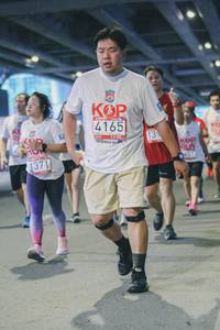 BIB: 4165, 1371
                            <button type="button" onclick="openModal(5943738)" class="btn btn-primary btn-sm float-right btn-popup" data-toggle="modal" data-target=".modal-high-quality">
                        <i class="fas fa-shopping-cart"></i> Add to Cart
                    </button>
                                            <button type="button" onclick="isThisMe(5943738, true)" class="btn btn-success btn-sm float-right btn-popup btn-isme hidden" data-toggle="tooltip" data-placement="bottom" title="นี่คือรูปของคุณใช่ไหม คลิกที่นี่เพื่อเอาเข้าอัลบั้ม">
                        <i class="fas fa-plus"></i> Add to album
                    </button>
                    <button type="button" onclick="isThisMe(5943738, false)" class="btn btn-warning btn-sm float-right btn-popup btn-isnotme hidden">
                        <i class="fas fa-ban"></i> Remove from album
                    </button>