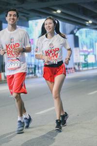 BIB: 3999
                            <button type="button" onclick="openModal(5943904)" class="btn btn-primary btn-sm float-right btn-popup" data-toggle="modal" data-target=".modal-high-quality">
                        <i class="fas fa-shopping-cart"></i> Add to Cart
                    </button>
                                            <button type="button" onclick="isThisMe(5943904, true)" class="btn btn-success btn-sm float-right btn-popup btn-isme hidden" data-toggle="tooltip" data-placement="bottom" title="นี่คือรูปของคุณใช่ไหม คลิกที่นี่เพื่อเอาเข้าอัลบั้ม">
                        <i class="fas fa-plus"></i> Add to album
                    </button>
                    <button type="button" onclick="isThisMe(5943904, false)" class="btn btn-warning btn-sm float-right btn-popup btn-isnotme hidden">
                        <i class="fas fa-ban"></i> Remove from album
                    </button>