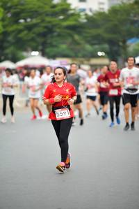 BIB: 5591
                            <button type="button" onclick="openModal(5999443)" class="btn btn-primary btn-sm float-right btn-popup" data-toggle="modal" data-target=".modal-high-quality">
                        <i class="fas fa-shopping-cart"></i> Add to Cart
                    </button>
                                            <button type="button" onclick="isThisMe(5999443, true)" class="btn btn-success btn-sm float-right btn-popup btn-isme hidden" data-toggle="tooltip" data-placement="bottom" title="นี่คือรูปของคุณใช่ไหม คลิกที่นี่เพื่อเอาเข้าอัลบั้ม">
                        <i class="fas fa-plus"></i> Add to album
                    </button>
                    <button type="button" onclick="isThisMe(5999443, false)" class="btn btn-warning btn-sm float-right btn-popup btn-isnotme hidden">
                        <i class="fas fa-ban"></i> Remove from album
                    </button>