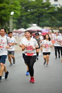 BIB: 3339, 472
                            <button type="button" onclick="openModal(5995562)" class="btn btn-primary btn-sm float-right btn-popup" data-toggle="modal" data-target=".modal-high-quality">
                        <i class="fas fa-shopping-cart"></i> Add to Cart
                    </button>
                                            <button type="button" onclick="isThisMe(5995562, true)" class="btn btn-success btn-sm float-right btn-popup btn-isme hidden" data-toggle="tooltip" data-placement="bottom" title="นี่คือรูปของคุณใช่ไหม คลิกที่นี่เพื่อเอาเข้าอัลบั้ม">
                        <i class="fas fa-plus"></i> Add to album
                    </button>
                    <button type="button" onclick="isThisMe(5995562, false)" class="btn btn-warning btn-sm float-right btn-popup btn-isnotme hidden">
                        <i class="fas fa-ban"></i> Remove from album
                    </button>