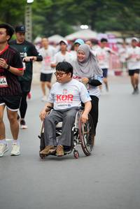 BIB: 2019
                            <button type="button" onclick="openModal(6004627)" class="btn btn-primary btn-sm float-right btn-popup" data-toggle="modal" data-target=".modal-high-quality">
                        <i class="fas fa-shopping-cart"></i> Add to Cart
                    </button>
                                            <button type="button" onclick="isThisMe(6004627, true)" class="btn btn-success btn-sm float-right btn-popup btn-isme hidden" data-toggle="tooltip" data-placement="bottom" title="นี่คือรูปของคุณใช่ไหม คลิกที่นี่เพื่อเอาเข้าอัลบั้ม">
                        <i class="fas fa-plus"></i> Add to album
                    </button>
                    <button type="button" onclick="isThisMe(6004627, false)" class="btn btn-warning btn-sm float-right btn-popup btn-isnotme hidden">
                        <i class="fas fa-ban"></i> Remove from album
                    </button>