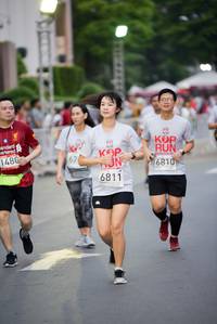 BIB: 6811, 1480, 6810
                            <button type="button" onclick="openModal(6016253)" class="btn btn-primary btn-sm float-right btn-popup" data-toggle="modal" data-target=".modal-high-quality">
                        <i class="fas fa-shopping-cart"></i> Add to Cart
                    </button>
                                            <button type="button" onclick="isThisMe(6016253, true)" class="btn btn-success btn-sm float-right btn-popup btn-isme hidden" data-toggle="tooltip" data-placement="bottom" title="นี่คือรูปของคุณใช่ไหม คลิกที่นี่เพื่อเอาเข้าอัลบั้ม">
                        <i class="fas fa-plus"></i> Add to album
                    </button>
                    <button type="button" onclick="isThisMe(6016253, false)" class="btn btn-warning btn-sm float-right btn-popup btn-isnotme hidden">
                        <i class="fas fa-ban"></i> Remove from album
                    </button>