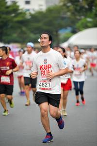 BIB: 9650, 4821
                            <button type="button" onclick="openModal(6000389)" class="btn btn-primary btn-sm float-right btn-popup" data-toggle="modal" data-target=".modal-high-quality">
                        <i class="fas fa-shopping-cart"></i> Add to Cart
                    </button>
                                            <button type="button" onclick="isThisMe(6000389, true)" class="btn btn-success btn-sm float-right btn-popup btn-isme hidden" data-toggle="tooltip" data-placement="bottom" title="นี่คือรูปของคุณใช่ไหม คลิกที่นี่เพื่อเอาเข้าอัลบั้ม">
                        <i class="fas fa-plus"></i> Add to album
                    </button>
                    <button type="button" onclick="isThisMe(6000389, false)" class="btn btn-warning btn-sm float-right btn-popup btn-isnotme hidden">
                        <i class="fas fa-ban"></i> Remove from album
                    </button>