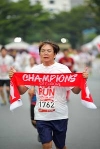 BIB: 2019, 1762
                            <button type="button" onclick="openModal(5998153)" class="btn btn-primary btn-sm float-right btn-popup" data-toggle="modal" data-target=".modal-high-quality">
                        <i class="fas fa-shopping-cart"></i> Add to Cart
                    </button>
                                            <button type="button" onclick="isThisMe(5998153, true)" class="btn btn-success btn-sm float-right btn-popup btn-isme hidden" data-toggle="tooltip" data-placement="bottom" title="นี่คือรูปของคุณใช่ไหม คลิกที่นี่เพื่อเอาเข้าอัลบั้ม">
                        <i class="fas fa-plus"></i> Add to album
                    </button>
                    <button type="button" onclick="isThisMe(5998153, false)" class="btn btn-warning btn-sm float-right btn-popup btn-isnotme hidden">
                        <i class="fas fa-ban"></i> Remove from album
                    </button>