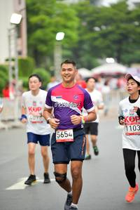 BIB: 1103, 5654
                            <button type="button" onclick="openModal(5995580)" class="btn btn-primary btn-sm float-right btn-popup" data-toggle="modal" data-target=".modal-high-quality">
                        <i class="fas fa-shopping-cart"></i> Add to Cart
                    </button>
                                            <button type="button" onclick="isThisMe(5995580, true)" class="btn btn-success btn-sm float-right btn-popup btn-isme hidden" data-toggle="tooltip" data-placement="bottom" title="นี่คือรูปของคุณใช่ไหม คลิกที่นี่เพื่อเอาเข้าอัลบั้ม">
                        <i class="fas fa-plus"></i> Add to album
                    </button>
                    <button type="button" onclick="isThisMe(5995580, false)" class="btn btn-warning btn-sm float-right btn-popup btn-isnotme hidden">
                        <i class="fas fa-ban"></i> Remove from album
                    </button>