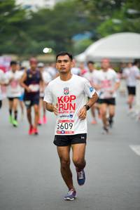 BIB: 201, 5609
                            <button type="button" onclick="openModal(6004610)" class="btn btn-primary btn-sm float-right btn-popup" data-toggle="modal" data-target=".modal-high-quality">
                        <i class="fas fa-shopping-cart"></i> Add to Cart
                    </button>
                                            <button type="button" onclick="isThisMe(6004610, true)" class="btn btn-success btn-sm float-right btn-popup btn-isme hidden" data-toggle="tooltip" data-placement="bottom" title="นี่คือรูปของคุณใช่ไหม คลิกที่นี่เพื่อเอาเข้าอัลบั้ม">
                        <i class="fas fa-plus"></i> Add to album
                    </button>
                    <button type="button" onclick="isThisMe(6004610, false)" class="btn btn-warning btn-sm float-right btn-popup btn-isnotme hidden">
                        <i class="fas fa-ban"></i> Remove from album
                    </button>