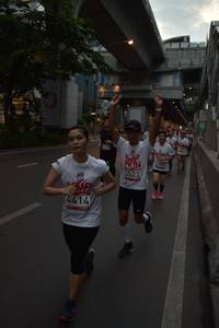 BIB: 3527, 992, 4414
                            <button type="button" onclick="openModal(6082079)" class="btn btn-primary btn-sm float-right btn-popup" data-toggle="modal" data-target=".modal-high-quality">
                        <i class="fas fa-shopping-cart"></i> Add to Cart
                    </button>
                                            <button type="button" onclick="isThisMe(6082079, true)" class="btn btn-success btn-sm float-right btn-popup btn-isme hidden" data-toggle="tooltip" data-placement="bottom" title="นี่คือรูปของคุณใช่ไหม คลิกที่นี่เพื่อเอาเข้าอัลบั้ม">
                        <i class="fas fa-plus"></i> Add to album
                    </button>
                    <button type="button" onclick="isThisMe(6082079, false)" class="btn btn-warning btn-sm float-right btn-popup btn-isnotme hidden">
                        <i class="fas fa-ban"></i> Remove from album
                    </button>