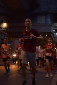 BIB: 4148, 1193
                            <button type="button" onclick="openModal(6080413)" class="btn btn-primary btn-sm float-right btn-popup" data-toggle="modal" data-target=".modal-high-quality">
                        <i class="fas fa-shopping-cart"></i> Add to Cart
                    </button>
                                            <button type="button" onclick="isThisMe(6080413, true)" class="btn btn-success btn-sm float-right btn-popup btn-isme hidden" data-toggle="tooltip" data-placement="bottom" title="นี่คือรูปของคุณใช่ไหม คลิกที่นี่เพื่อเอาเข้าอัลบั้ม">
                        <i class="fas fa-plus"></i> Add to album
                    </button>
                    <button type="button" onclick="isThisMe(6080413, false)" class="btn btn-warning btn-sm float-right btn-popup btn-isnotme hidden">
                        <i class="fas fa-ban"></i> Remove from album
                    </button>