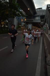 BIB: 412, 4792
                            <button type="button" onclick="openModal(6082081)" class="btn btn-primary btn-sm float-right btn-popup" data-toggle="modal" data-target=".modal-high-quality">
                        <i class="fas fa-shopping-cart"></i> Add to Cart
                    </button>
                                            <button type="button" onclick="isThisMe(6082081, true)" class="btn btn-success btn-sm float-right btn-popup btn-isme hidden" data-toggle="tooltip" data-placement="bottom" title="นี่คือรูปของคุณใช่ไหม คลิกที่นี่เพื่อเอาเข้าอัลบั้ม">
                        <i class="fas fa-plus"></i> Add to album
                    </button>
                    <button type="button" onclick="isThisMe(6082081, false)" class="btn btn-warning btn-sm float-right btn-popup btn-isnotme hidden">
                        <i class="fas fa-ban"></i> Remove from album
                    </button>