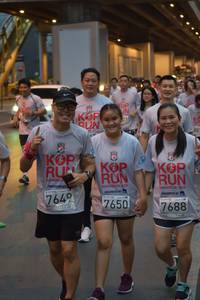 BIB: 201, 7649, 7650, 8896
                            <button type="button" onclick="openModal(6081065)" class="btn btn-primary btn-sm float-right btn-popup" data-toggle="modal" data-target=".modal-high-quality">
                        <i class="fas fa-shopping-cart"></i> Add to Cart
                    </button>
                                            <button type="button" onclick="isThisMe(6081065, true)" class="btn btn-success btn-sm float-right btn-popup btn-isme hidden" data-toggle="tooltip" data-placement="bottom" title="นี่คือรูปของคุณใช่ไหม คลิกที่นี่เพื่อเอาเข้าอัลบั้ม">
                        <i class="fas fa-plus"></i> Add to album
                    </button>
                    <button type="button" onclick="isThisMe(6081065, false)" class="btn btn-warning btn-sm float-right btn-popup btn-isnotme hidden">
                        <i class="fas fa-ban"></i> Remove from album
                    </button>