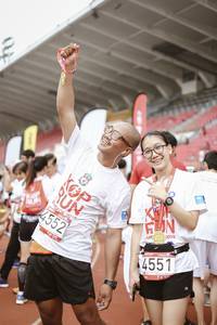 BIB: 2019, 4552, 019, 4551
                            <button type="button" onclick="openModal(6090210)" class="btn btn-primary btn-sm float-right btn-popup" data-toggle="modal" data-target=".modal-high-quality">
                        <i class="fas fa-shopping-cart"></i> Add to Cart
                    </button>
                                            <button type="button" onclick="isThisMe(6090210, true)" class="btn btn-success btn-sm float-right btn-popup btn-isme hidden" data-toggle="tooltip" data-placement="bottom" title="นี่คือรูปของคุณใช่ไหม คลิกที่นี่เพื่อเอาเข้าอัลบั้ม">
                        <i class="fas fa-plus"></i> Add to album
                    </button>
                    <button type="button" onclick="isThisMe(6090210, false)" class="btn btn-warning btn-sm float-right btn-popup btn-isnotme hidden">
                        <i class="fas fa-ban"></i> Remove from album
                    </button>