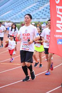 BIB: 2575, 4104, 819
                            <button type="button" onclick="openModal(5976888)" class="btn btn-primary btn-sm float-right btn-popup" data-toggle="modal" data-target=".modal-high-quality">
                        <i class="fas fa-shopping-cart"></i> Add to Cart
                    </button>
                                            <button type="button" onclick="isThisMe(5976888, true)" class="btn btn-success btn-sm float-right btn-popup btn-isme hidden" data-toggle="tooltip" data-placement="bottom" title="นี่คือรูปของคุณใช่ไหม คลิกที่นี่เพื่อเอาเข้าอัลบั้ม">
                        <i class="fas fa-plus"></i> Add to album
                    </button>
                    <button type="button" onclick="isThisMe(5976888, false)" class="btn btn-warning btn-sm float-right btn-popup btn-isnotme hidden">
                        <i class="fas fa-ban"></i> Remove from album
                    </button>