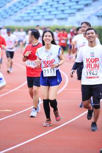 BIB: 1942, 3496, 7111
                            <button type="button" onclick="openModal(5971182)" class="btn btn-primary btn-sm float-right btn-popup" data-toggle="modal" data-target=".modal-high-quality">
                        <i class="fas fa-shopping-cart"></i> Add to Cart
                    </button>
                                            <button type="button" onclick="isThisMe(5971182, true)" class="btn btn-success btn-sm float-right btn-popup btn-isme hidden" data-toggle="tooltip" data-placement="bottom" title="นี่คือรูปของคุณใช่ไหม คลิกที่นี่เพื่อเอาเข้าอัลบั้ม">
                        <i class="fas fa-plus"></i> Add to album
                    </button>
                    <button type="button" onclick="isThisMe(5971182, false)" class="btn btn-warning btn-sm float-right btn-popup btn-isnotme hidden">
                        <i class="fas fa-ban"></i> Remove from album
                    </button>