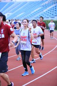 BIB: 480, 9736
                            <button type="button" onclick="openModal(5951249)" class="btn btn-primary btn-sm float-right btn-popup" data-toggle="modal" data-target=".modal-high-quality">
                        <i class="fas fa-shopping-cart"></i> Add to Cart
                    </button>
                                            <button type="button" onclick="isThisMe(5951249, true)" class="btn btn-success btn-sm float-right btn-popup btn-isme hidden" data-toggle="tooltip" data-placement="bottom" title="นี่คือรูปของคุณใช่ไหม คลิกที่นี่เพื่อเอาเข้าอัลบั้ม">
                        <i class="fas fa-plus"></i> Add to album
                    </button>
                    <button type="button" onclick="isThisMe(5951249, false)" class="btn btn-warning btn-sm float-right btn-popup btn-isnotme hidden">
                        <i class="fas fa-ban"></i> Remove from album
                    </button>