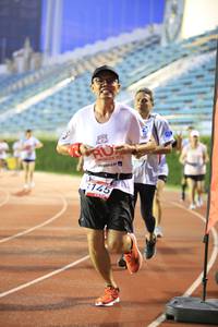 BIB: 145
                            <button type="button" onclick="openModal(5937243)" class="btn btn-primary btn-sm float-right btn-popup" data-toggle="modal" data-target=".modal-high-quality">
                        <i class="fas fa-shopping-cart"></i> Add to Cart
                    </button>
                                            <button type="button" onclick="isThisMe(5937243, true)" class="btn btn-success btn-sm float-right btn-popup btn-isme hidden" data-toggle="tooltip" data-placement="bottom" title="นี่คือรูปของคุณใช่ไหม คลิกที่นี่เพื่อเอาเข้าอัลบั้ม">
                        <i class="fas fa-plus"></i> Add to album
                    </button>
                    <button type="button" onclick="isThisMe(5937243, false)" class="btn btn-warning btn-sm float-right btn-popup btn-isnotme hidden">
                        <i class="fas fa-ban"></i> Remove from album
                    </button>